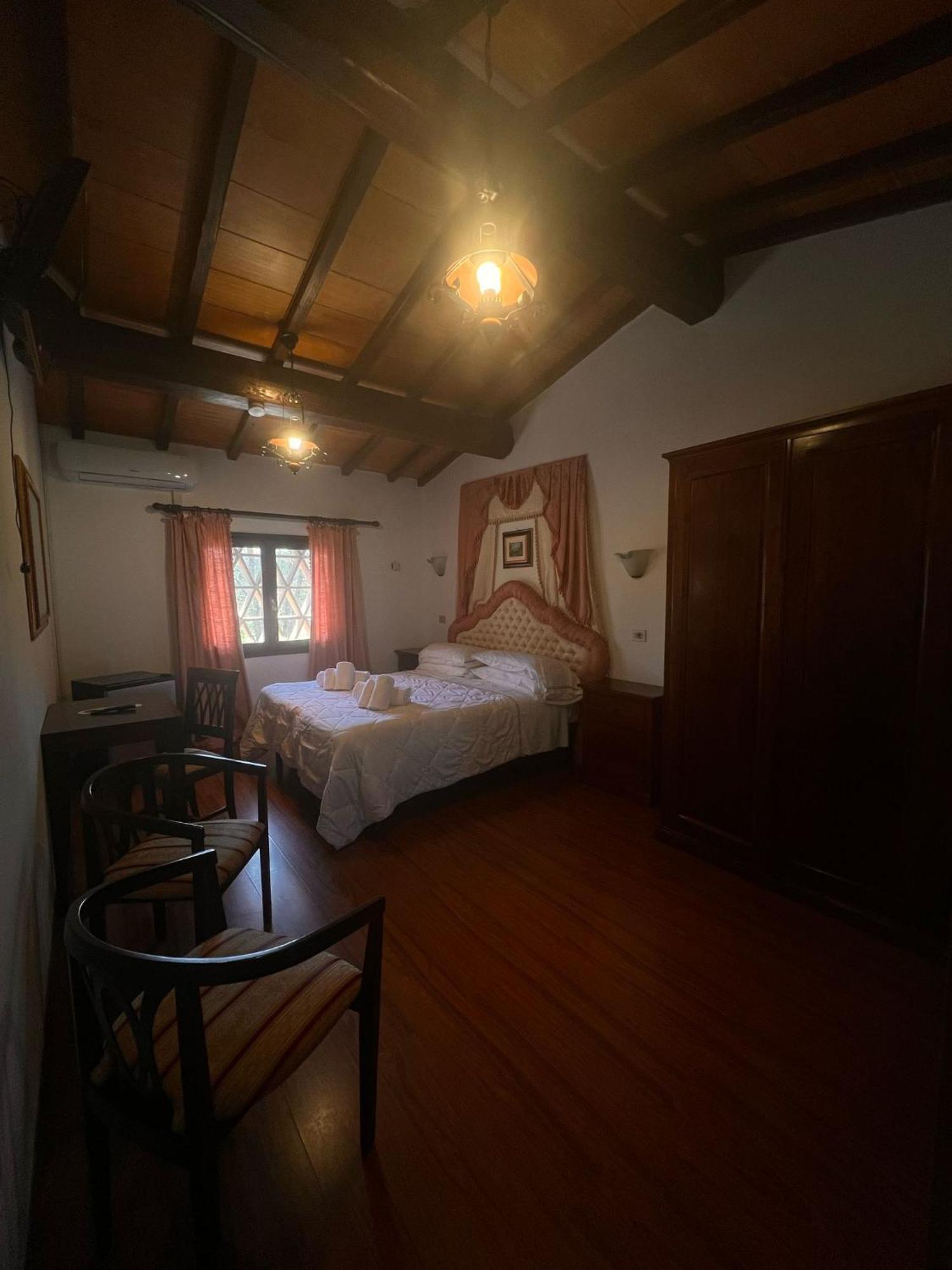 Hotel Il Pietreto Colle Val D'Elsa Εξωτερικό φωτογραφία